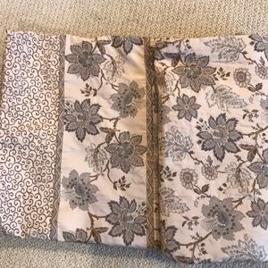 Duvet cover and 1 large sham
